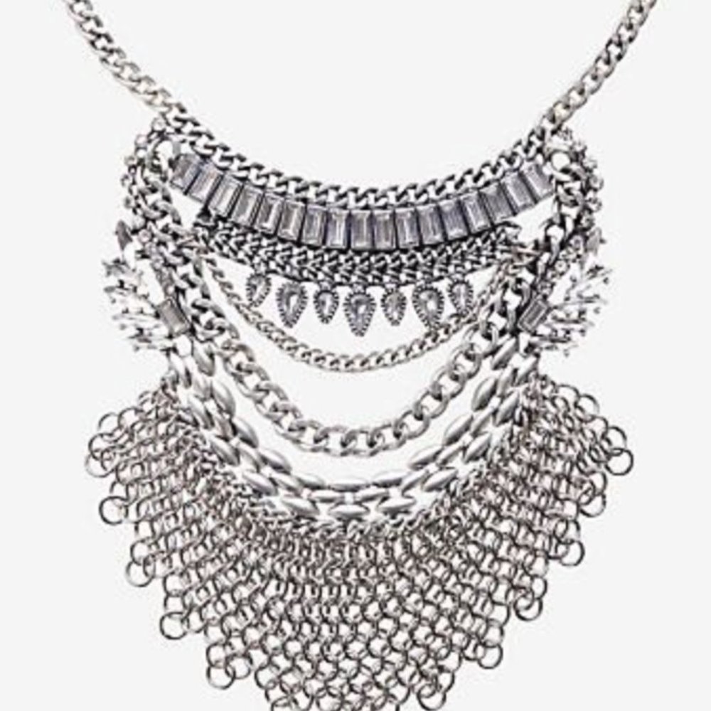 Express Bib Chain Necklace